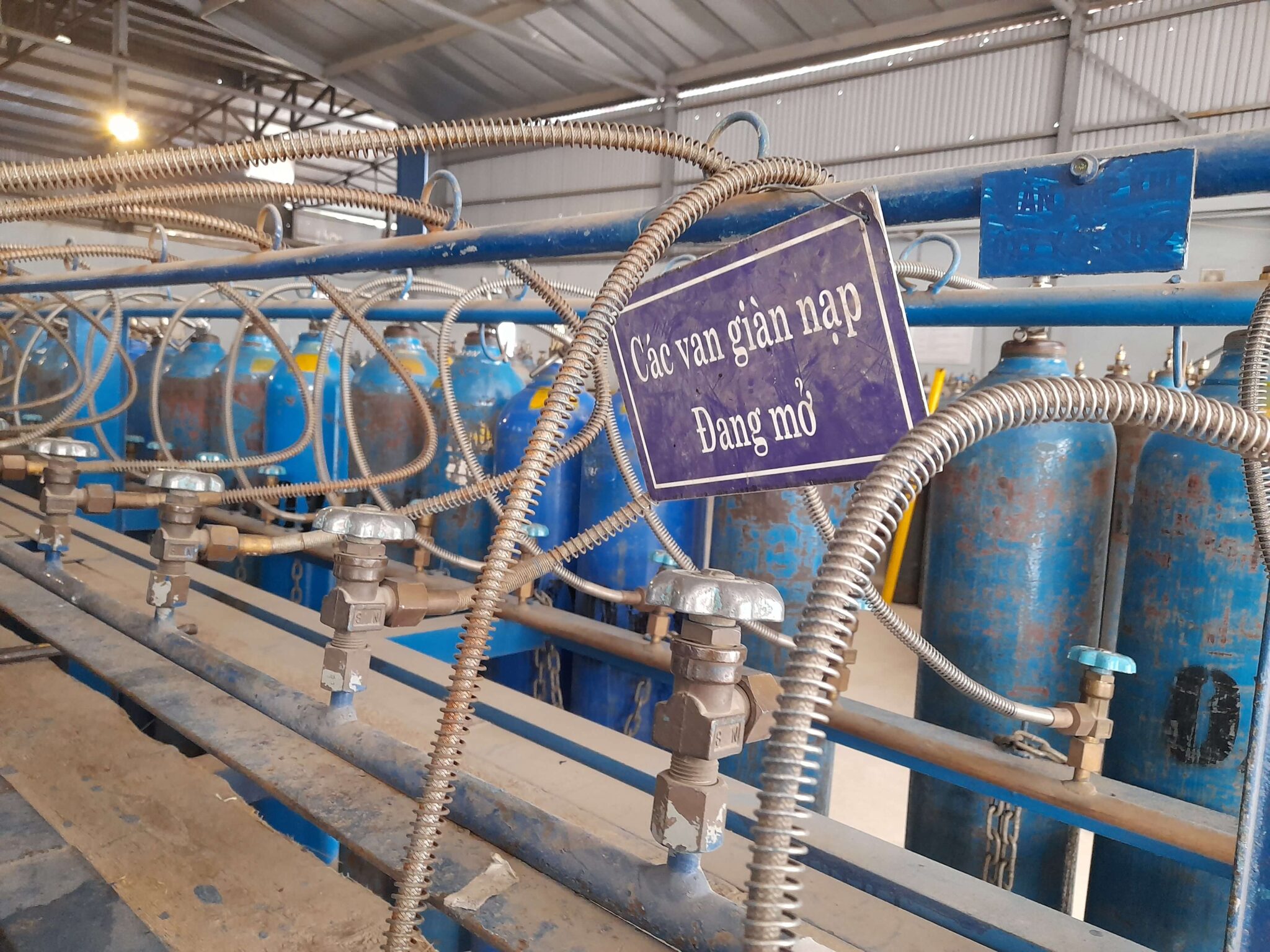 Selection of oxygen bottle concentrator