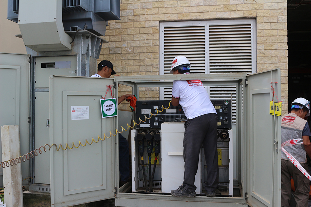 Repairing RMU Cabinets In Sapa Town